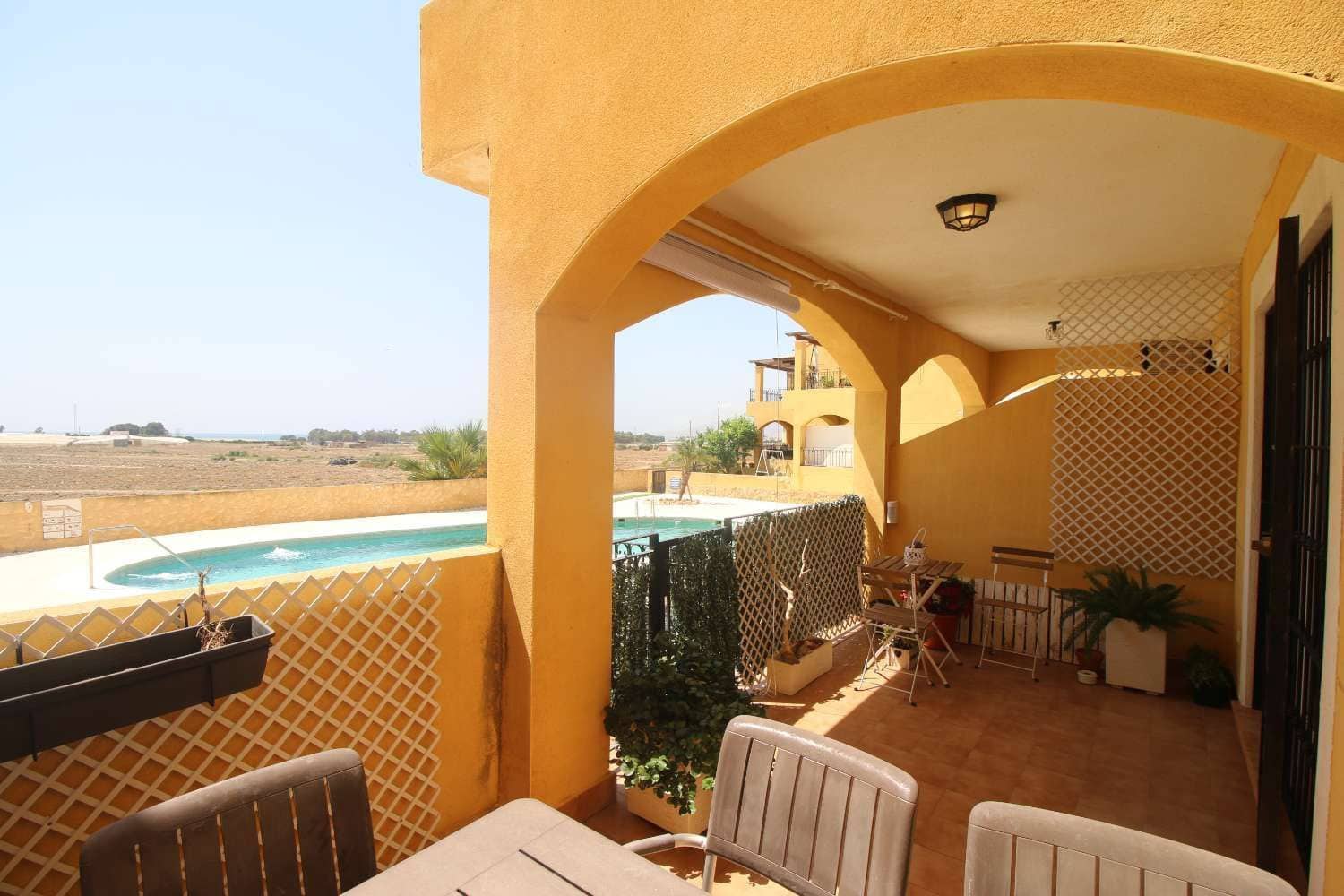2 bedroom Flat for sale in Cuevas del Almanzora with pool garage - € 140,000 (Ref: 9643365)