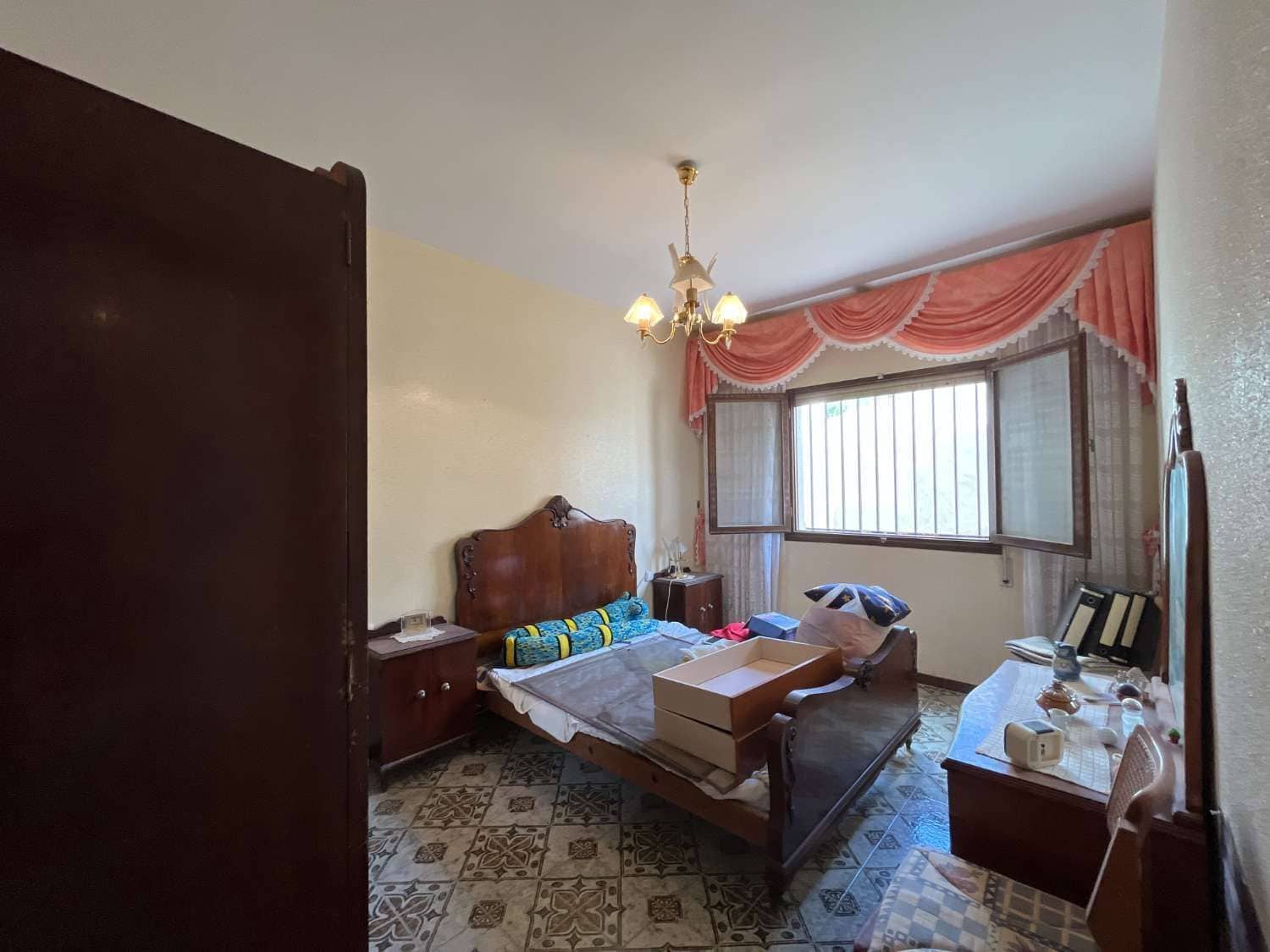 5 sypialnia Willa na sprzedaż w Cuevas del Almanzora z garażem - 113 000 € (Ref: 9645850)