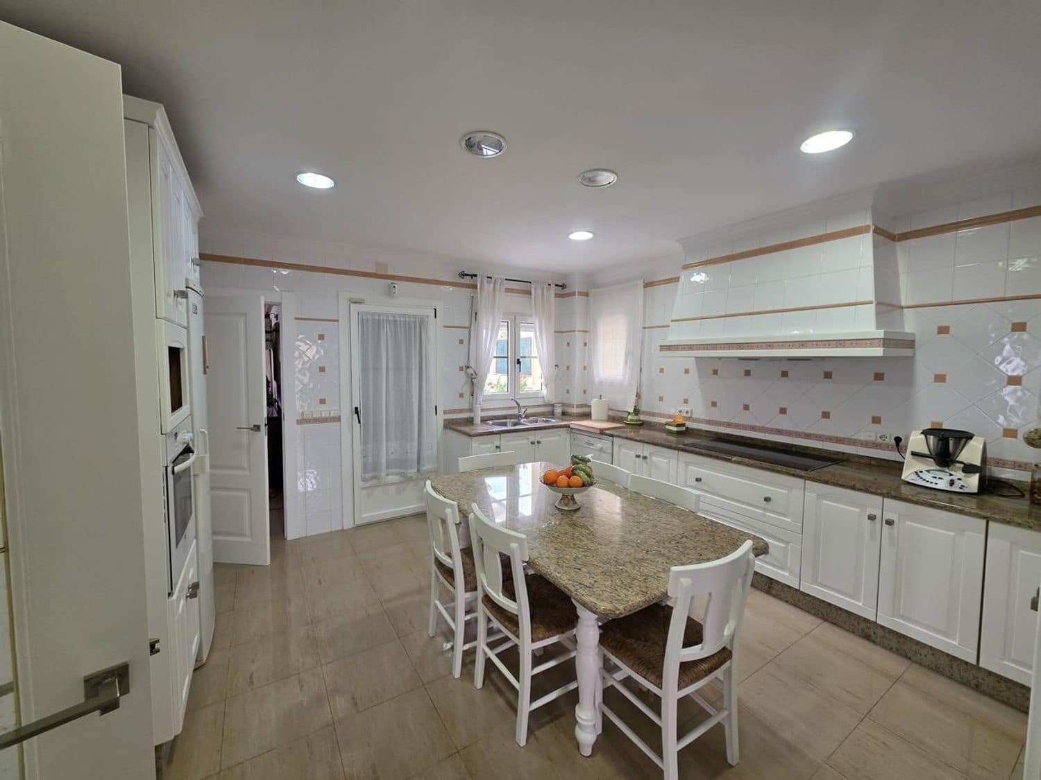 5 sypialnia Willa na sprzedaż w Vera z basenem garażem - 650 000 € (Ref: 9646069)