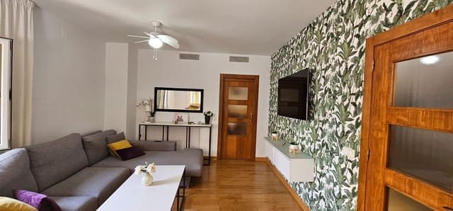 5 makuuhuone Huvila myytävänä paikassa Vera Ciudad, Vera mukana 
autotalli - 685 000 € (Ref: 9646070)