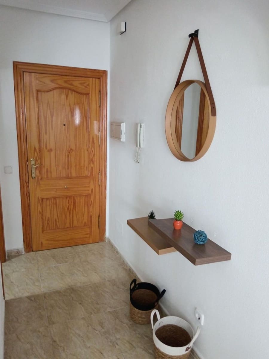 2 bedroom Flat for sale in Garrucha with garage - € 145,000 (Ref: 9654481)