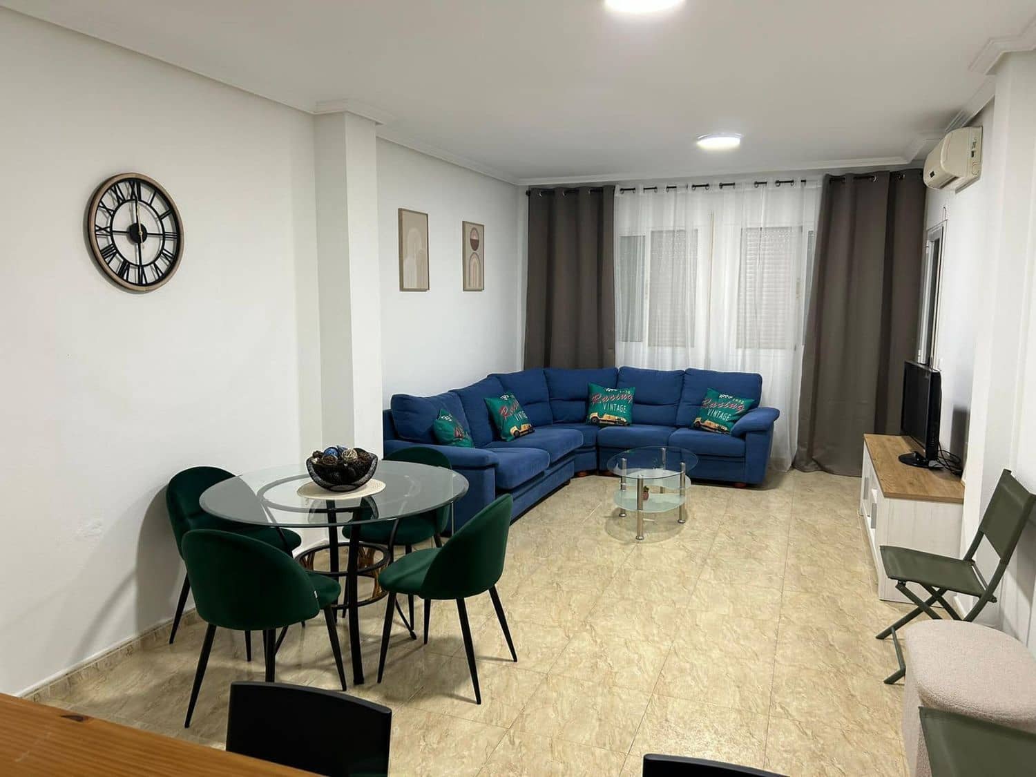 2 bedroom Flat for sale in Garrucha with garage - € 145,000 (Ref: 9654481)
