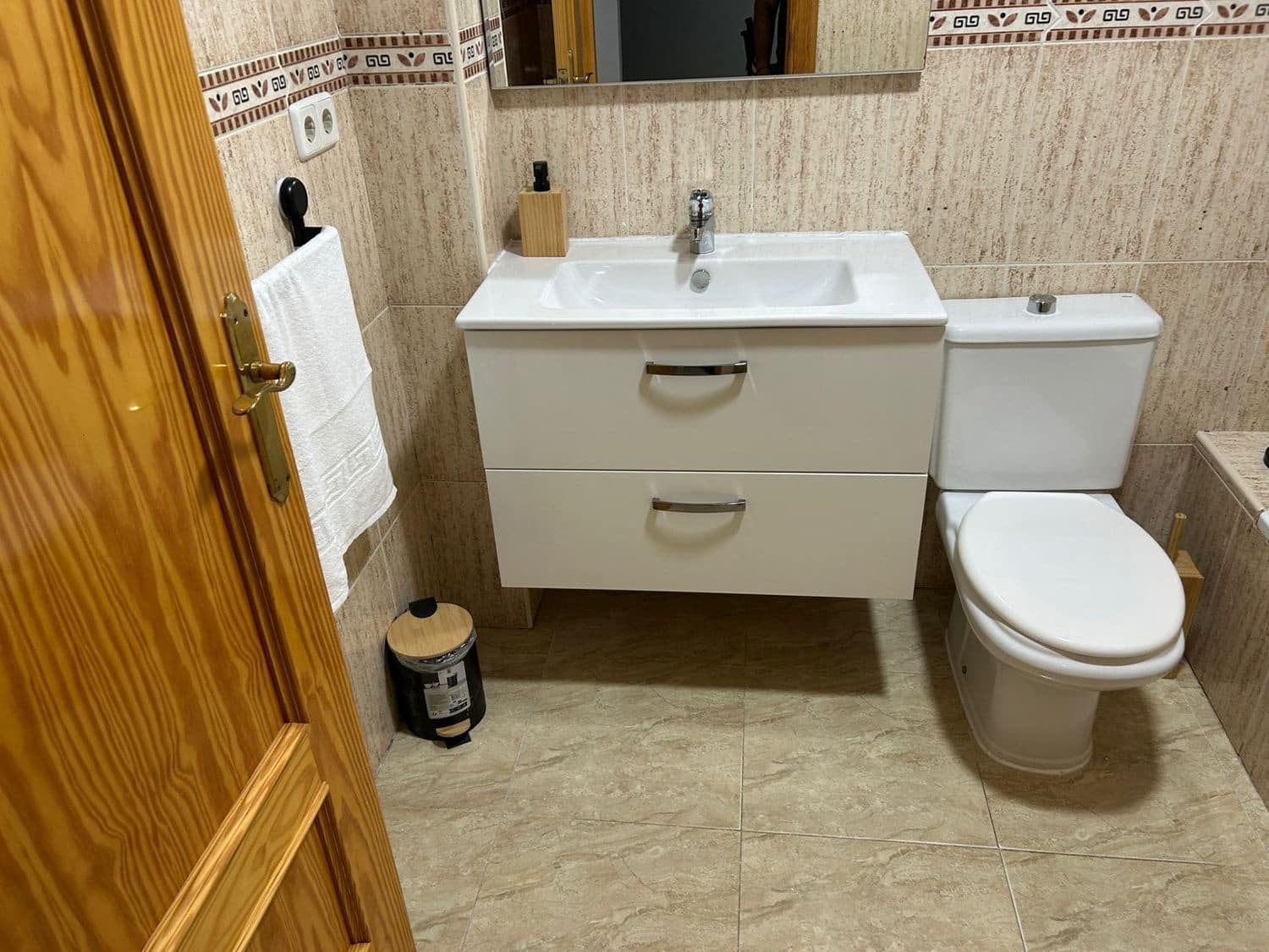 2 bedroom Flat for sale in Garrucha with garage - € 145,000 (Ref: 9654481)