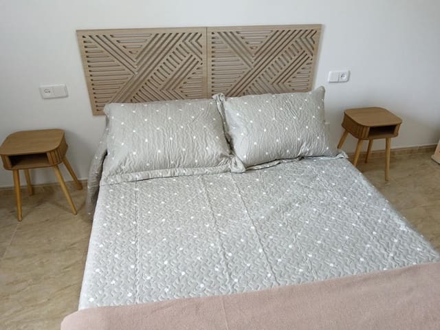 2 makuuhuone Asunto myytävänä paikassa Garrucha mukana 
autotalli - 145 000 € (Ref: 9654481)