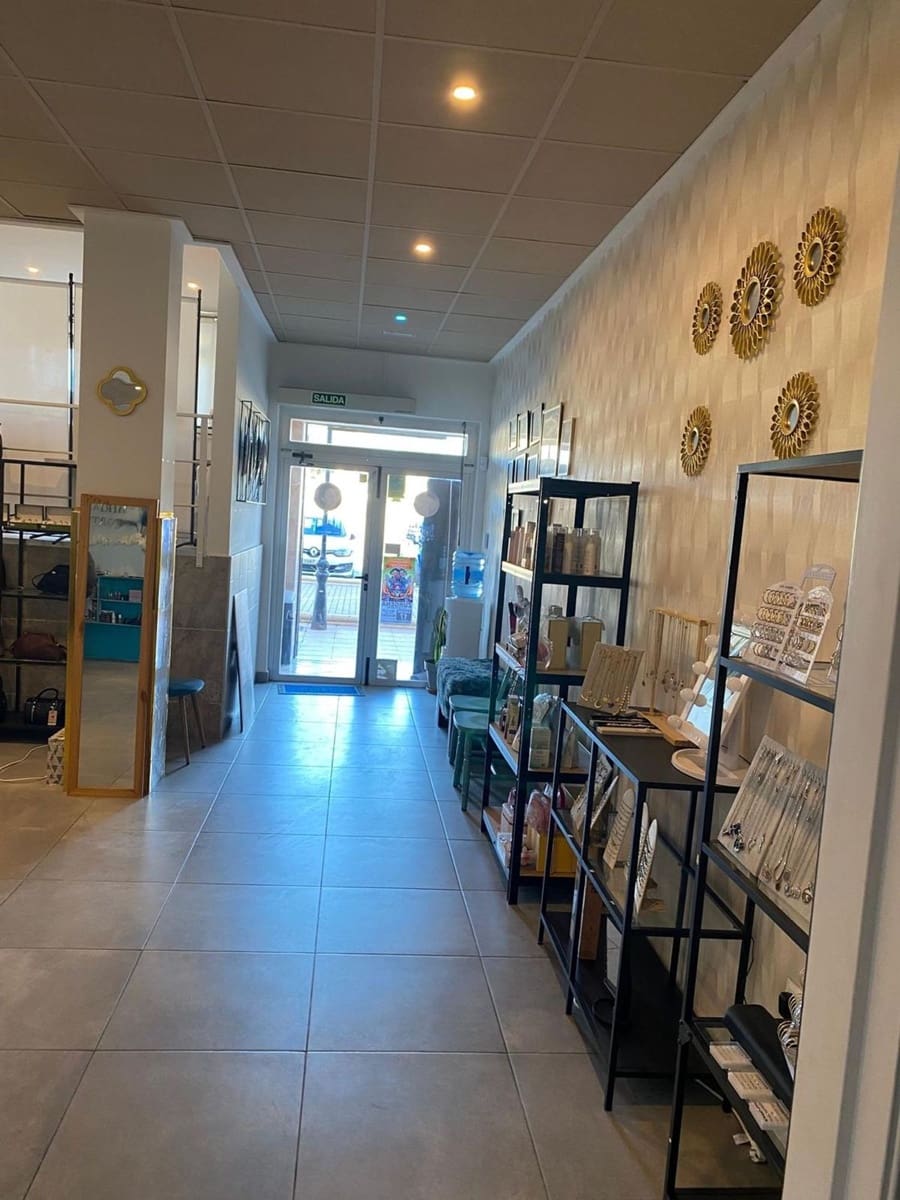 Local Comercial en La Alfoquia en venta - 85.000 € (Ref: 9658125)