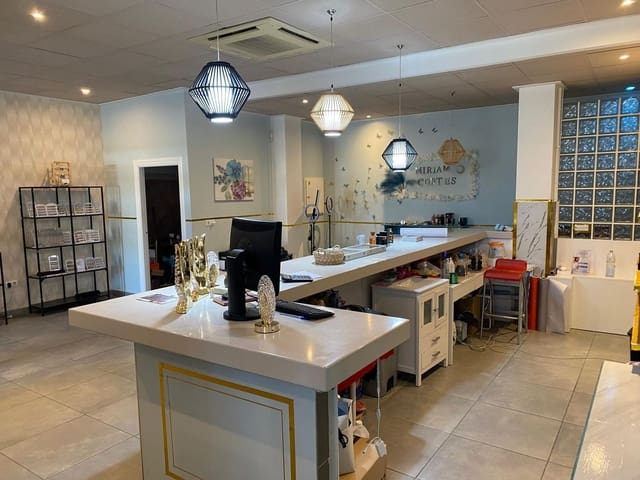 Local Comercial en La Alfoquia, Zurgena en venta - 85.000 € (Ref: 9658125)