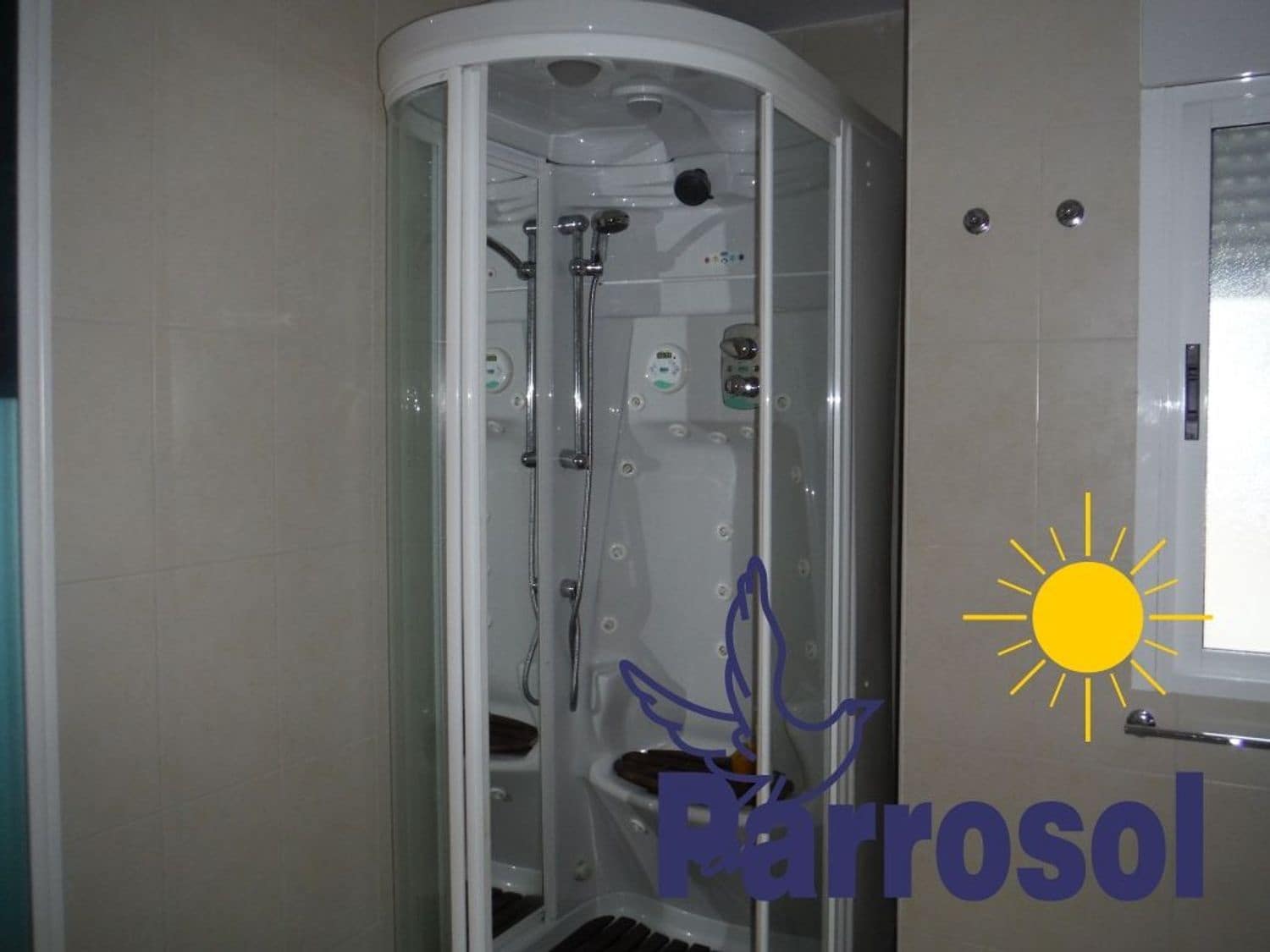 2 bedroom Flat for sale in Garrucha with garage - € 260,000 (Ref: 9676593)