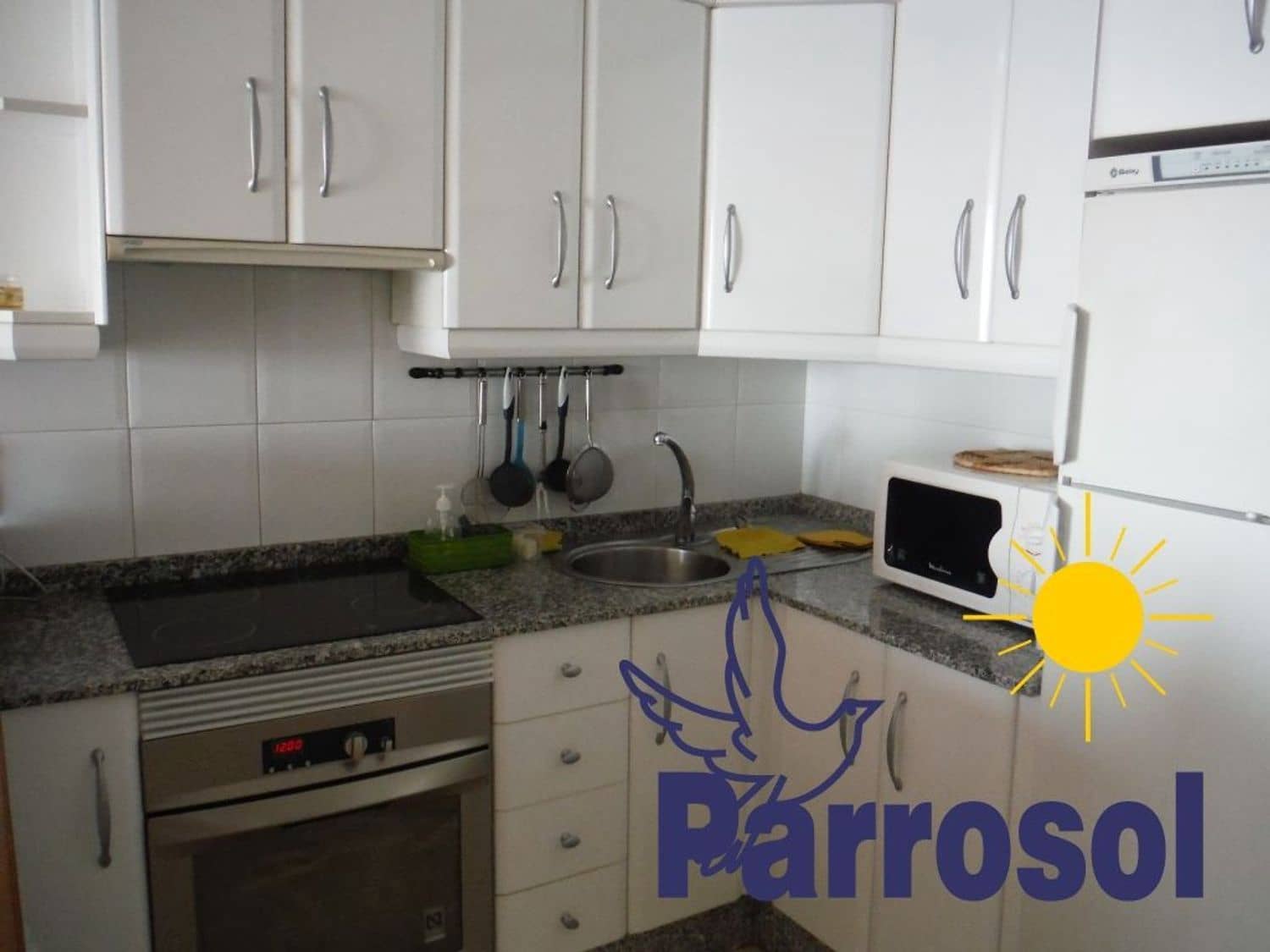 2 bedroom Flat for sale in Garrucha with garage - € 260,000 (Ref: 9676593)