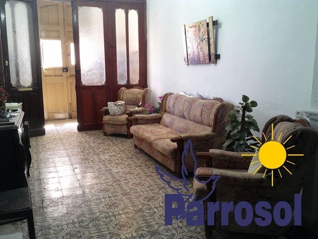 4 bedroom Villa for sale in Garrucha - € 199,000 (Ref: 9676689)