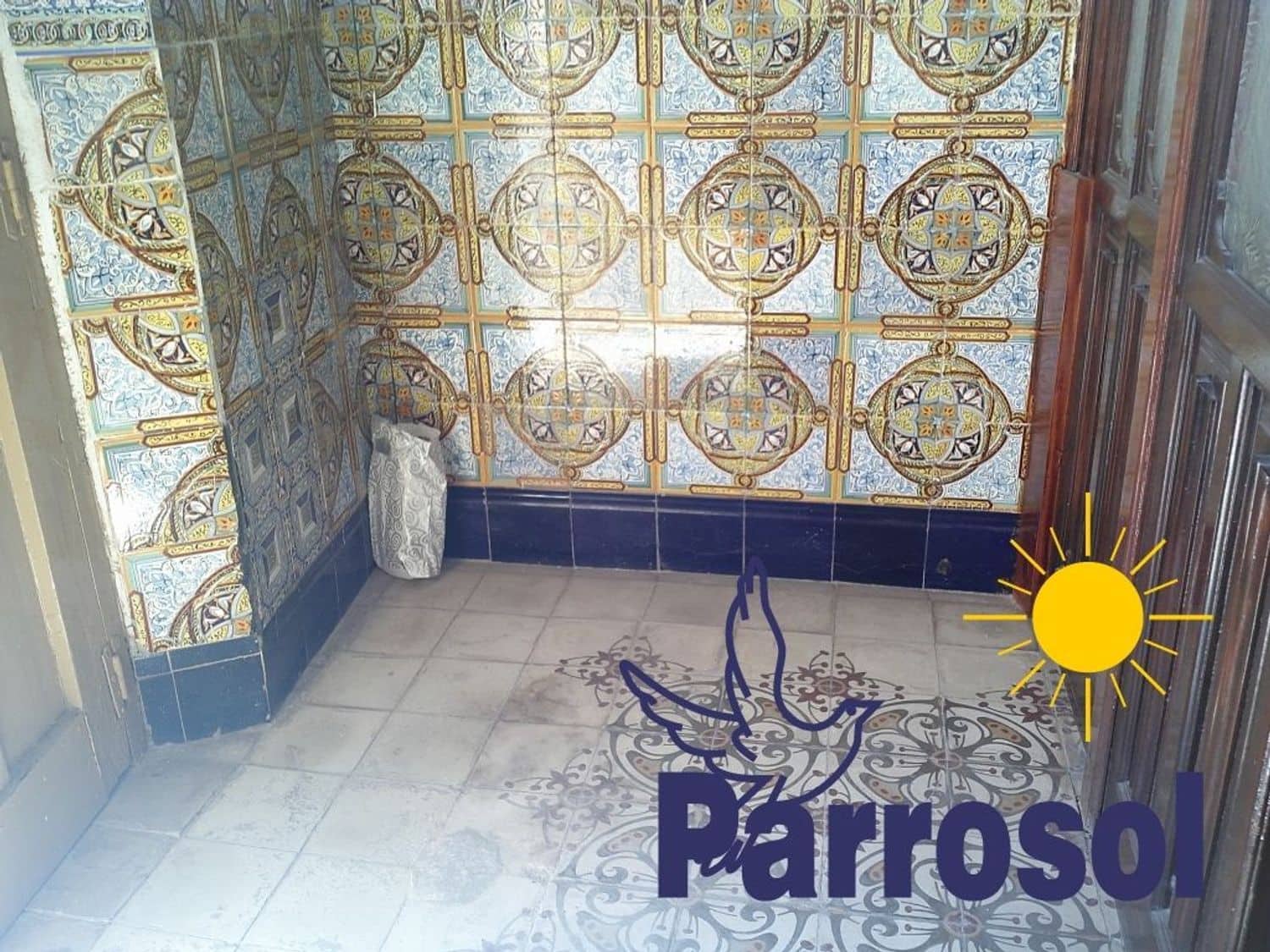 4 bedroom Villa for sale in Garrucha with garage - € 199,000 (Ref: 9676689)