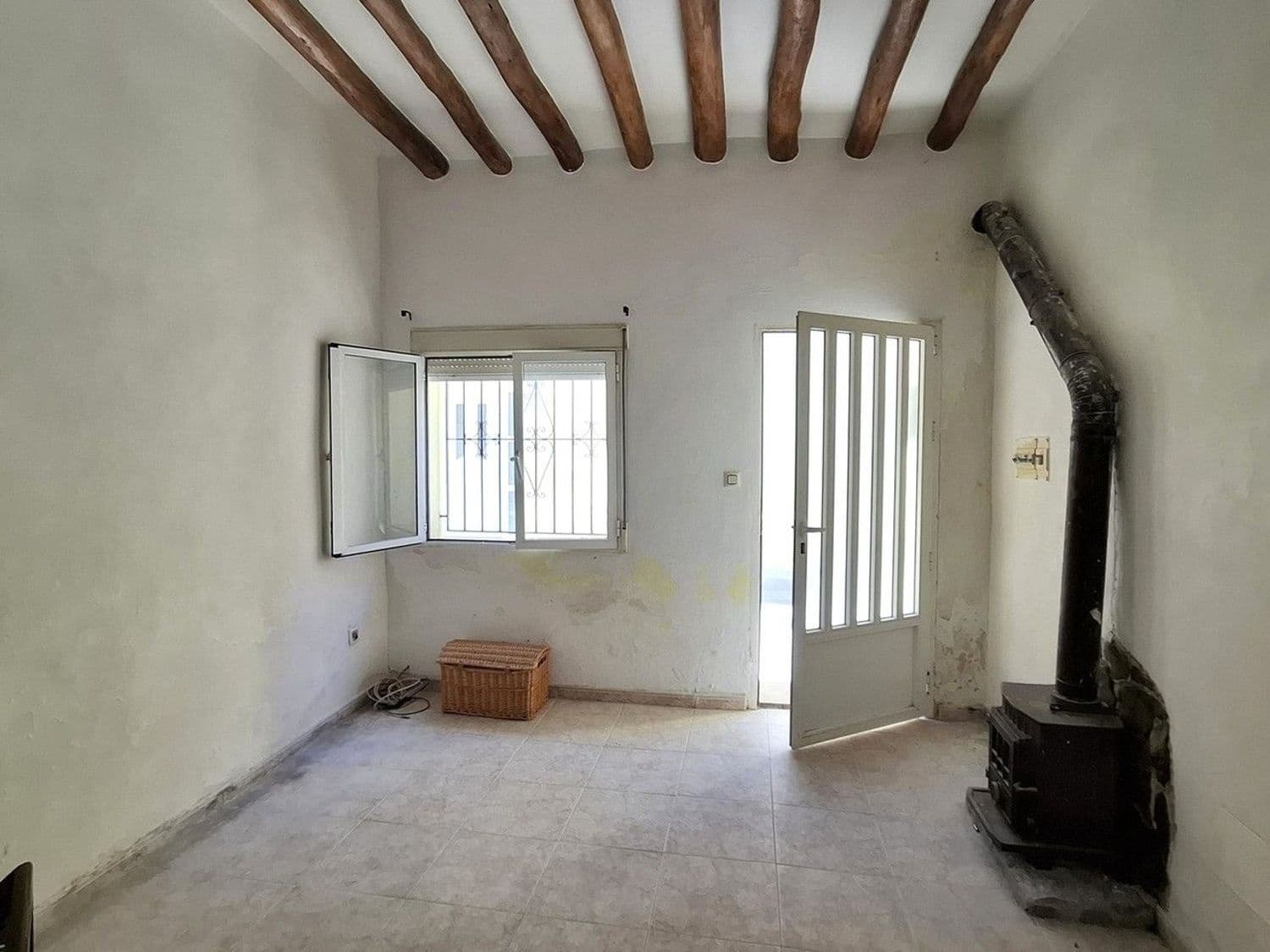 4 soverom Villa til salgs i Turre med garasje - € 126 000 (Ref: 9681423)