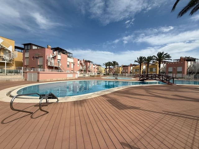 1 sovrum Lägenhet till salu i Las Marinas - Pueblo Laguna, Vera med pool garage - 146 000 € (Ref: 9681433)
