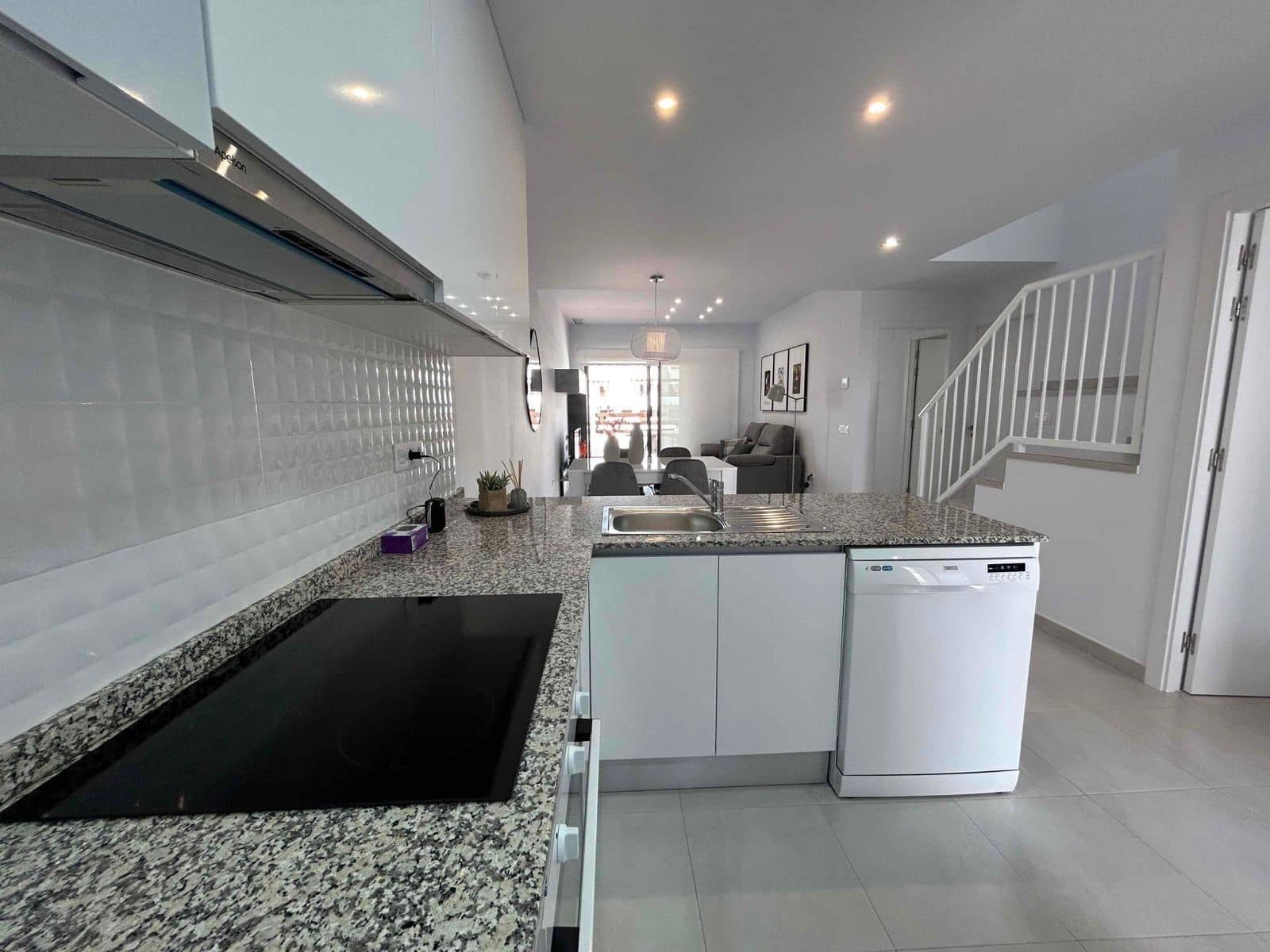 2 soverom Leilighet til salgs i Pulpi med svømmebasseng garasje - € 182 000 (Ref: 9685877)