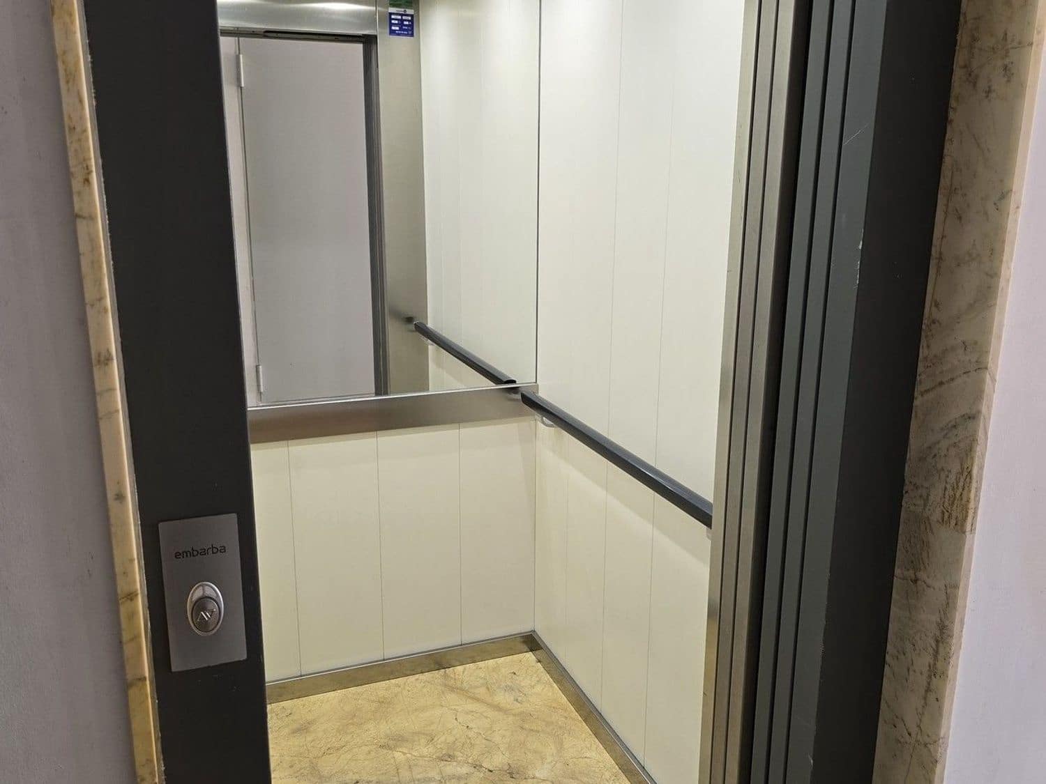 2 soveværelse Lejlighed til salg i Garrucha med swimmingpool garage - € 219.000 (Ref: 9687669)