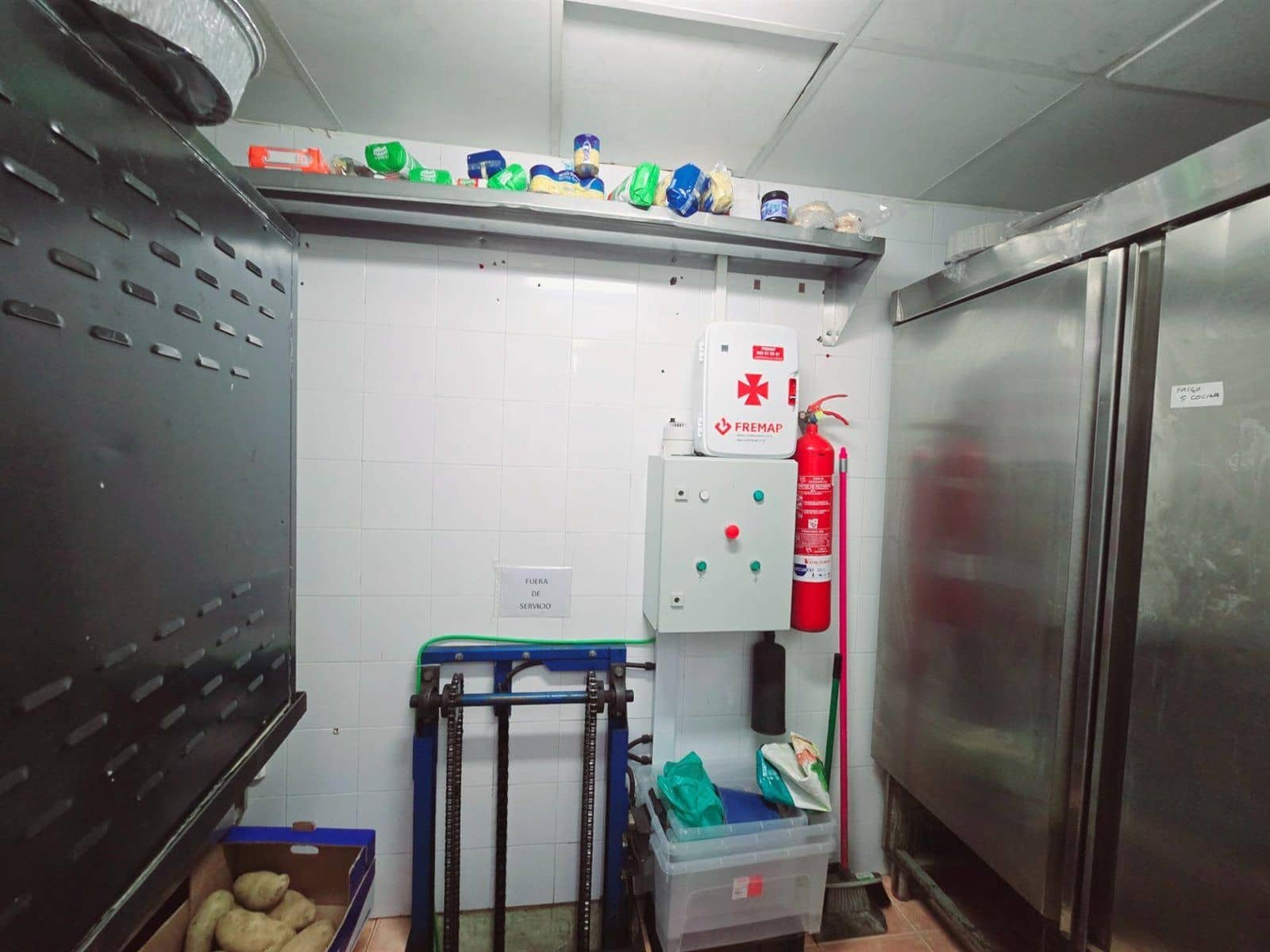 Commercial for sale in Los Gallardos - € 199,950 (Ref: 9689897)