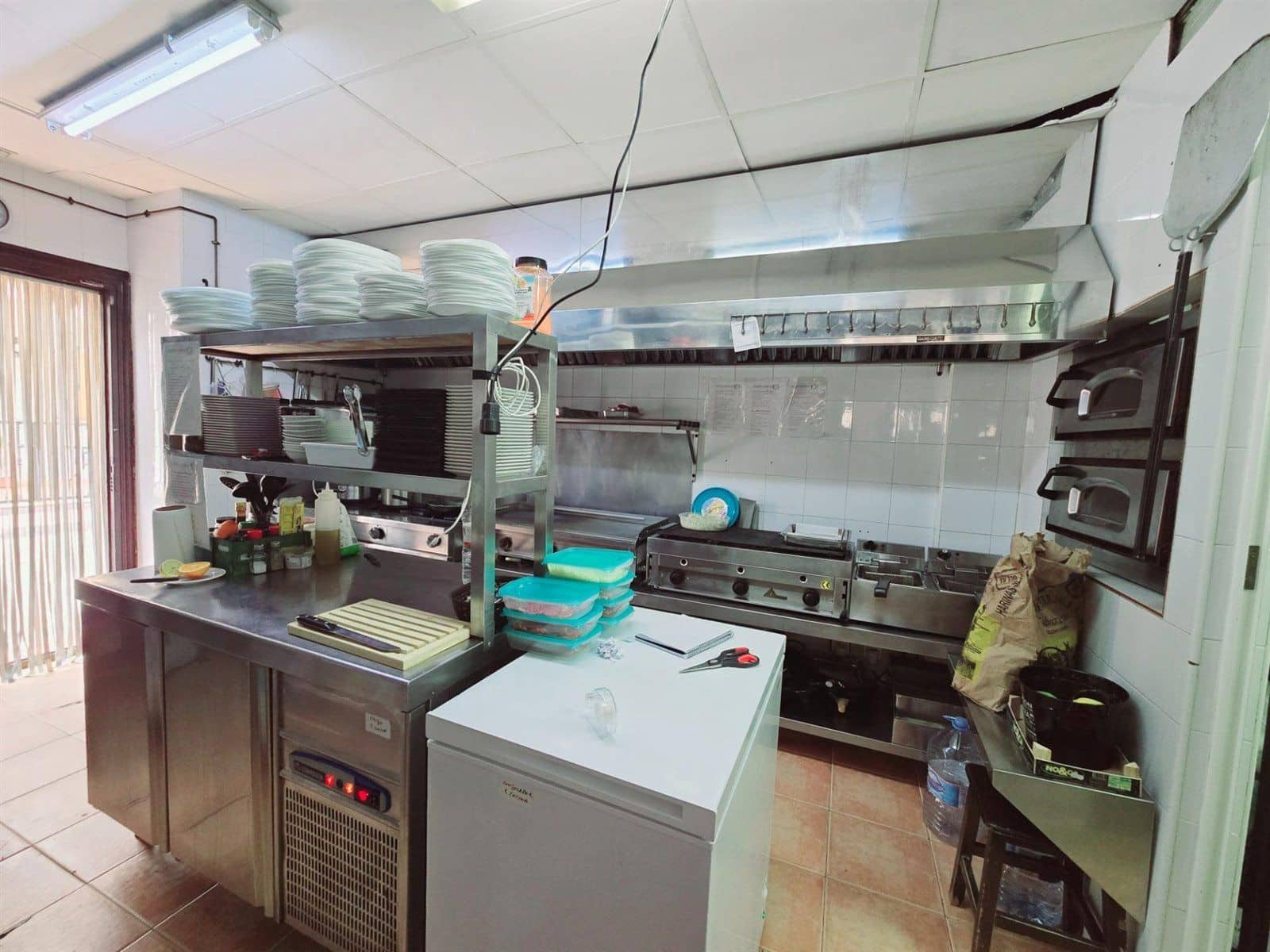 Commercial for sale in Los Gallardos - € 199,950 (Ref: 9689897)