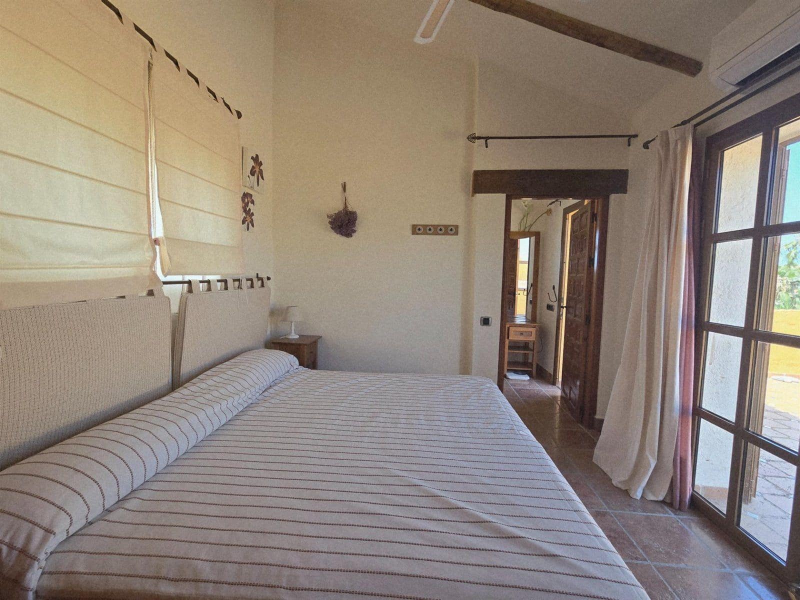 2 bedroom Villa for sale in Cuevas del Almanzora with pool - € 380,000 (Ref: 9694564)