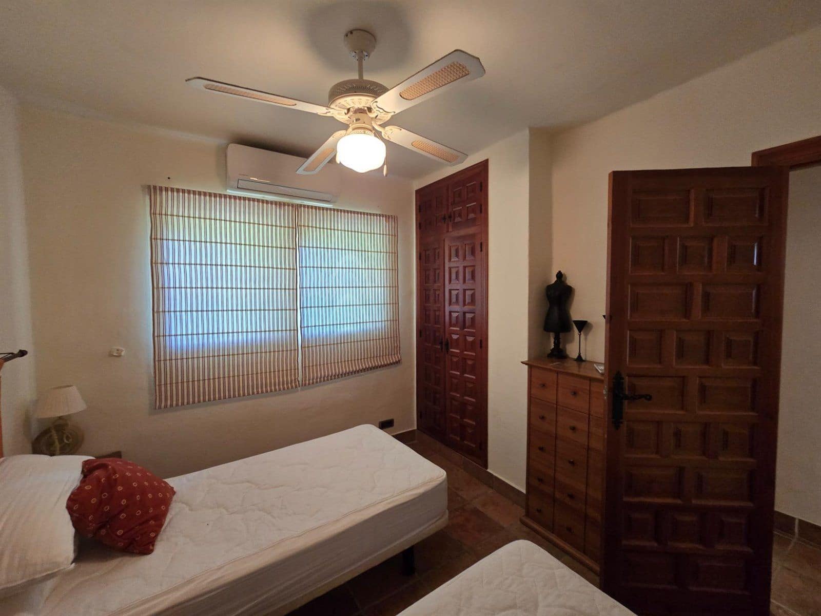 2 bedroom Villa for sale in Cuevas del Almanzora with pool - € 380,000 (Ref: 9694564)