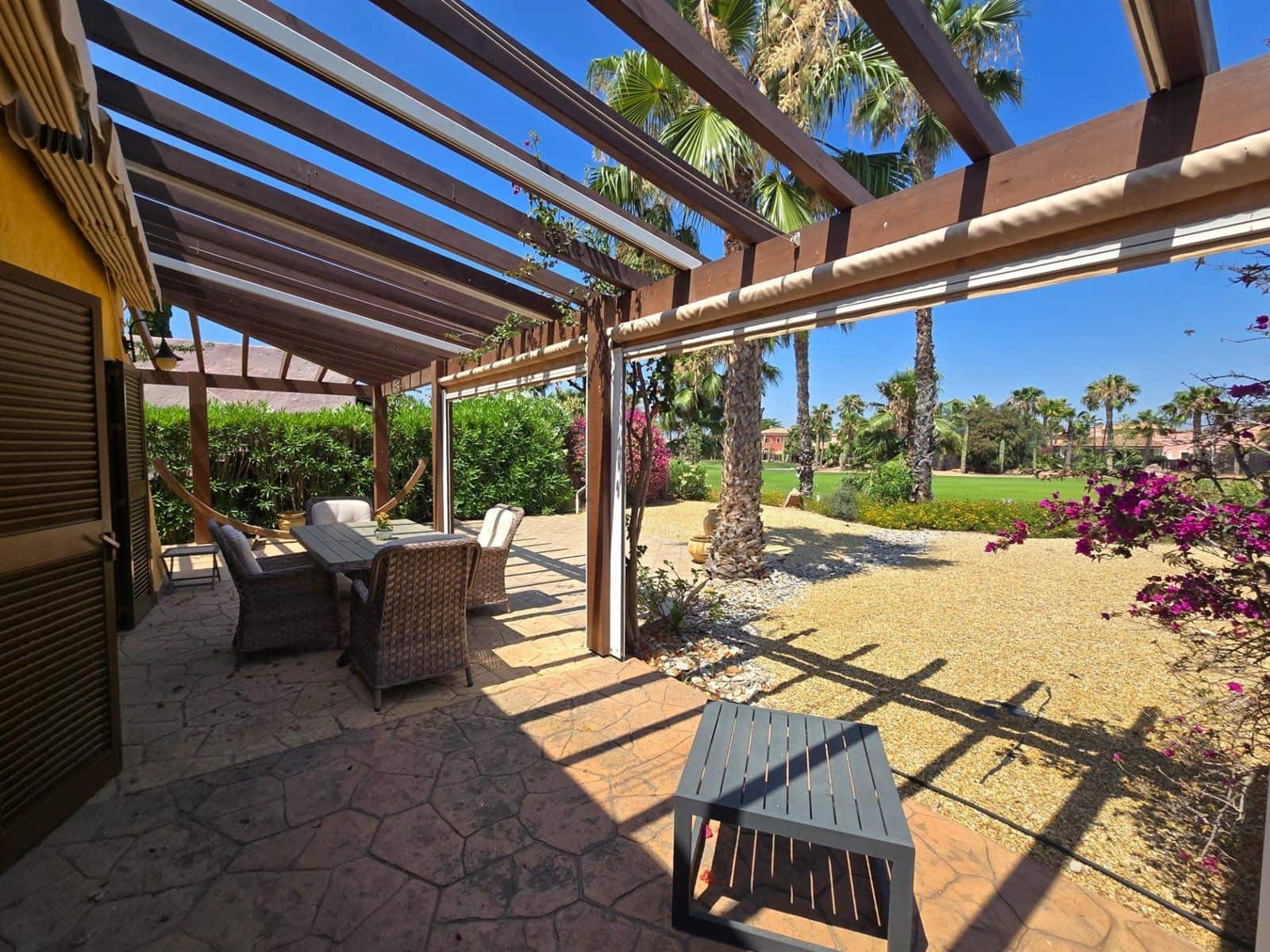 2 bedroom Villa for sale in Cuevas del Almanzora with pool - € 380,000 (Ref: 9694564)