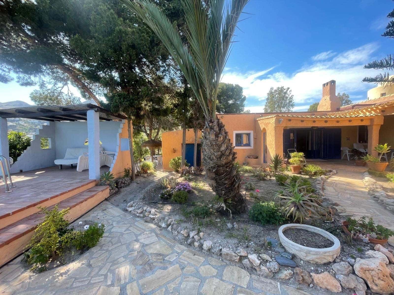 4 soveværelse Villa til salg i Mojacar med swimmingpool garage - € 795.000 (Ref: 9697921)