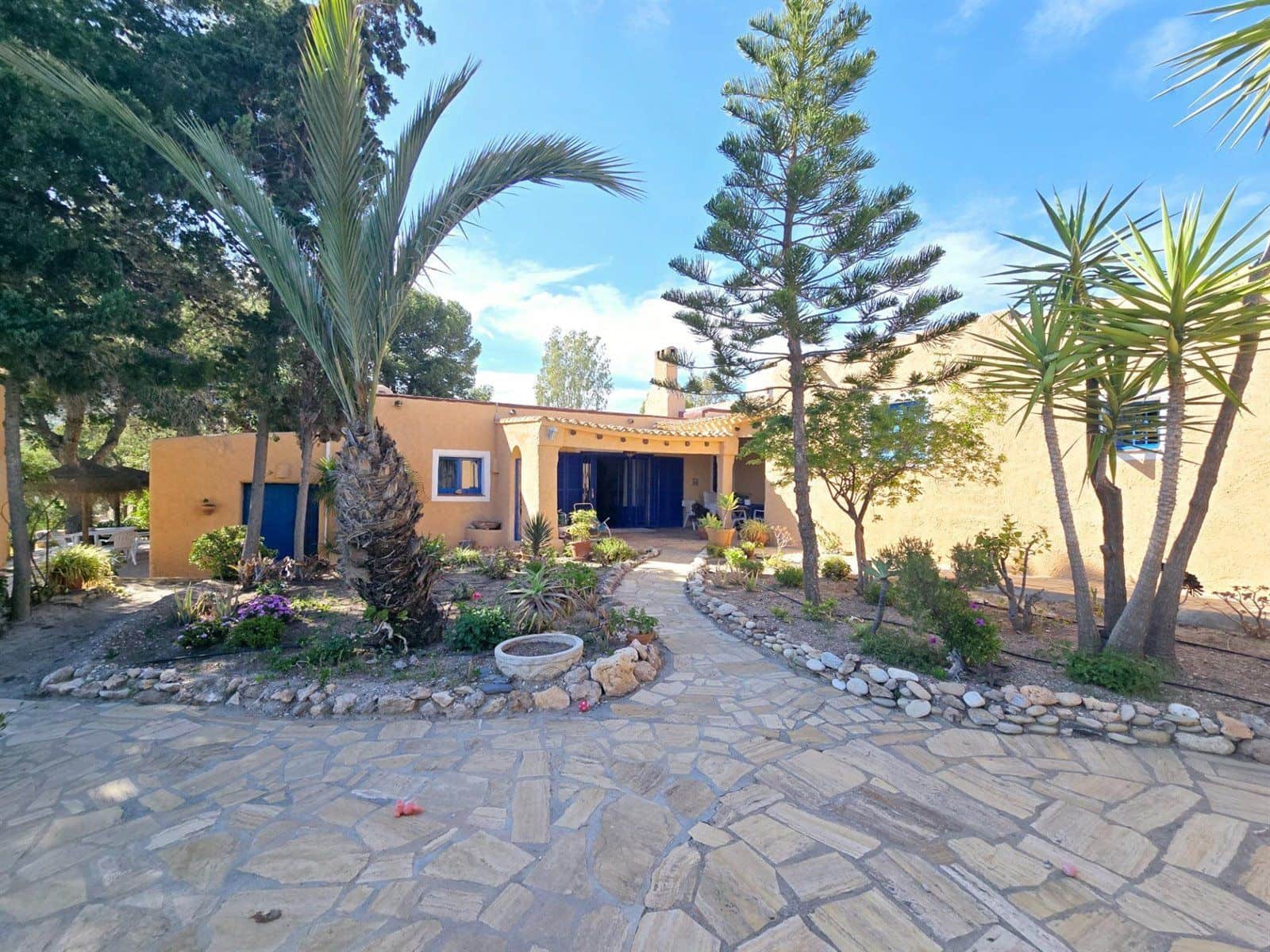 4 soveværelse Villa til salg i Mojacar med swimmingpool garage - € 795.000 (Ref: 9697921)