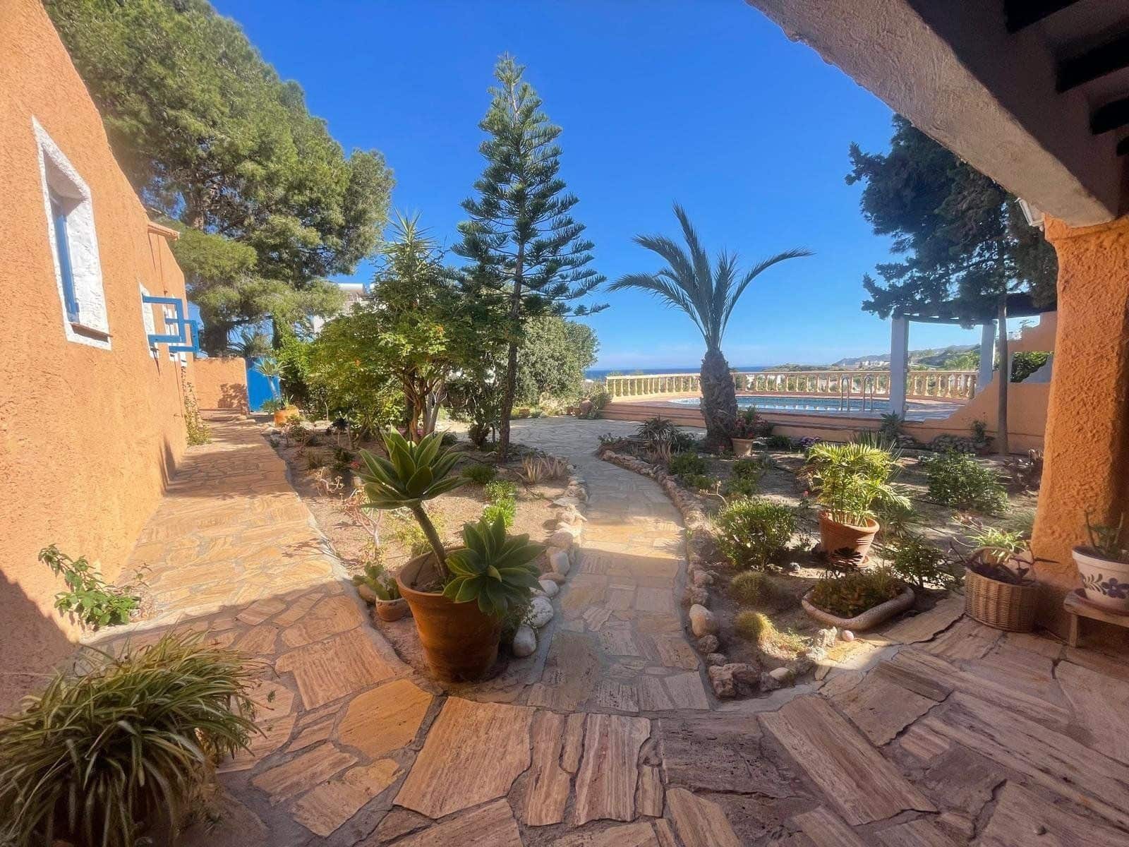 4 soveværelse Villa til salg i Mojacar med swimmingpool garage - € 795.000 (Ref: 9697921)