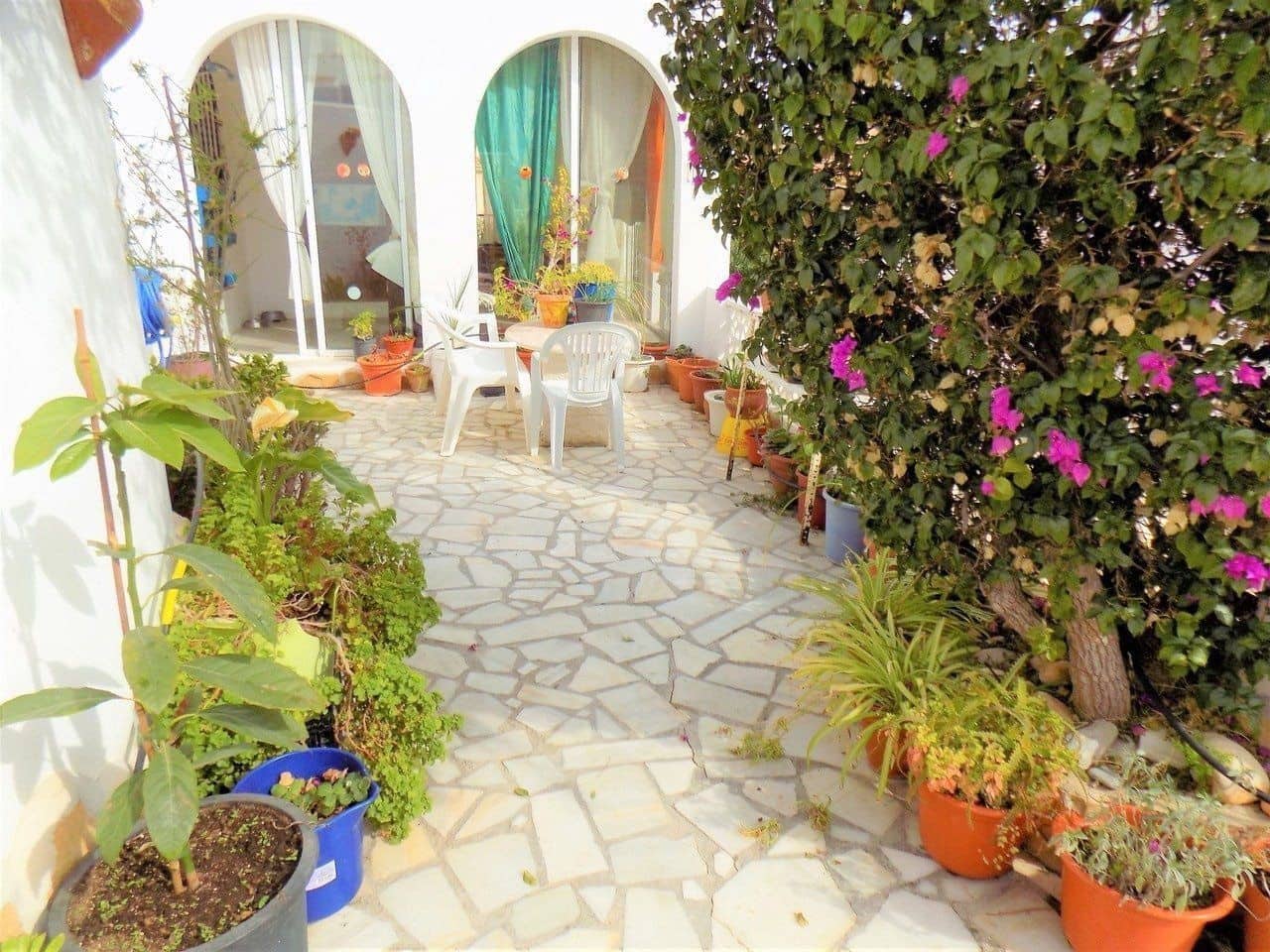 2 soveværelse Villa til salg i Mojacar med swimmingpool garage - € 450.000 (Ref: 9697923)