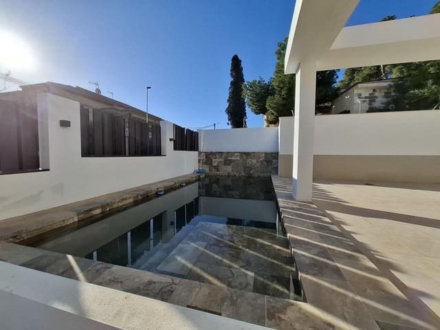 5 bedroom Villa for sale in San Juan de los Terreros, Pulpí with pool garage - € 849,000 (Ref: 9709445)