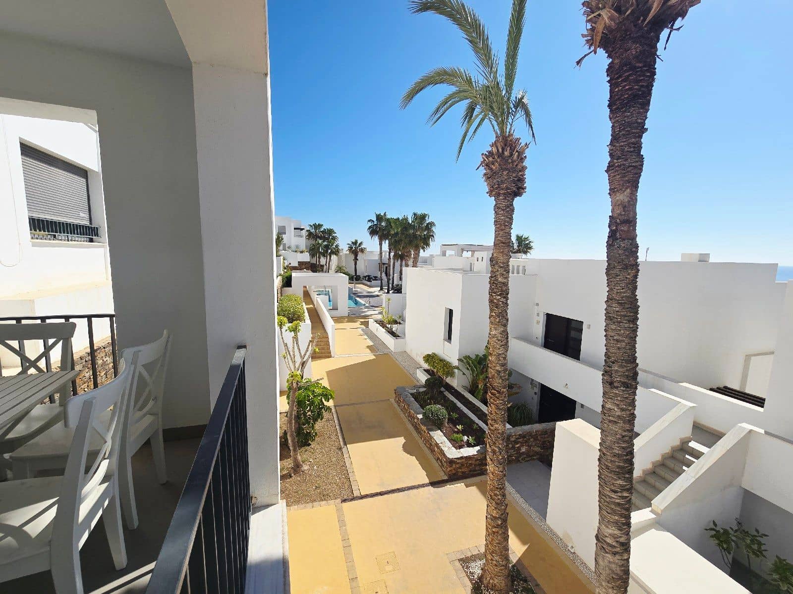 2 bedroom Flat for sale in Mojacar with pool garage - € 285,000 (Ref: 9710957)