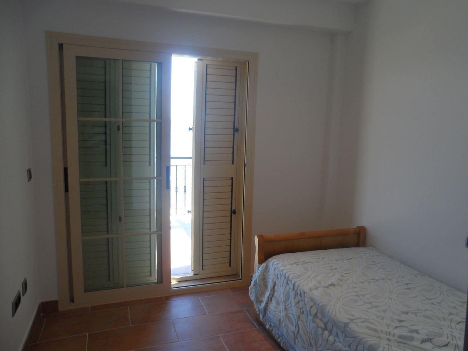 5 bedroom Villa for sale in Cuevas del Almanzora with garage - € 650,000 (Ref: 9714257)