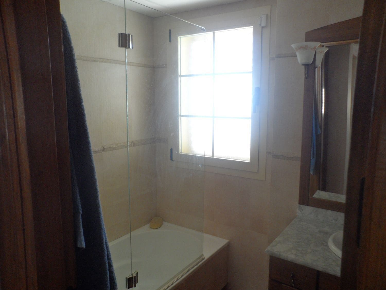 5 bedroom Villa for sale in Cuevas del Almanzora with garage - € 650,000 (Ref: 9714257)