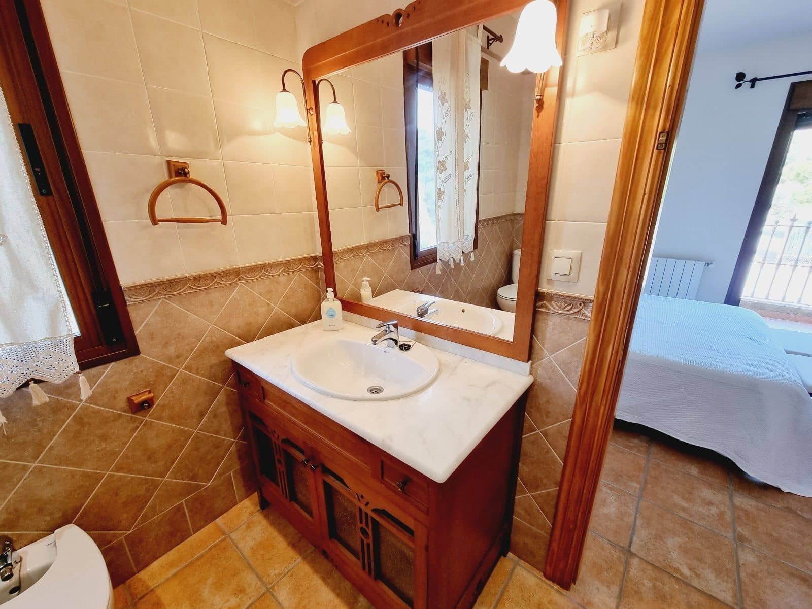 6 bedroom Villa for sale in Bedar with pool garage - € 506,000 (Ref: 9714258)