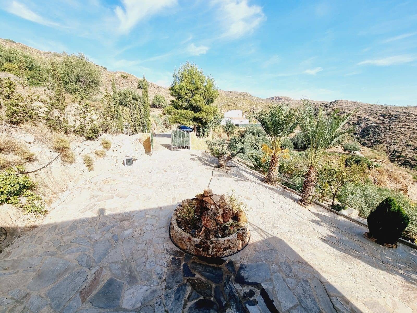 6 bedroom Villa for sale in Bedar with pool garage - € 506,000 (Ref: 9714258)