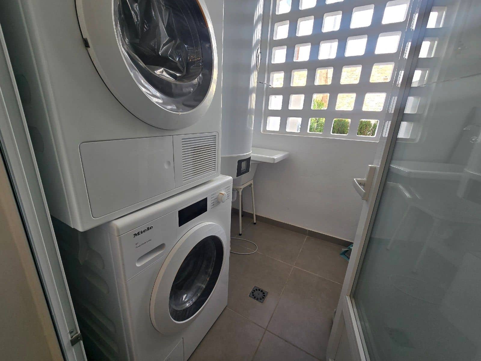 2 bedroom Villa for sale in Pulpi with pool garage - € 383,000 (Ref: 9715706)