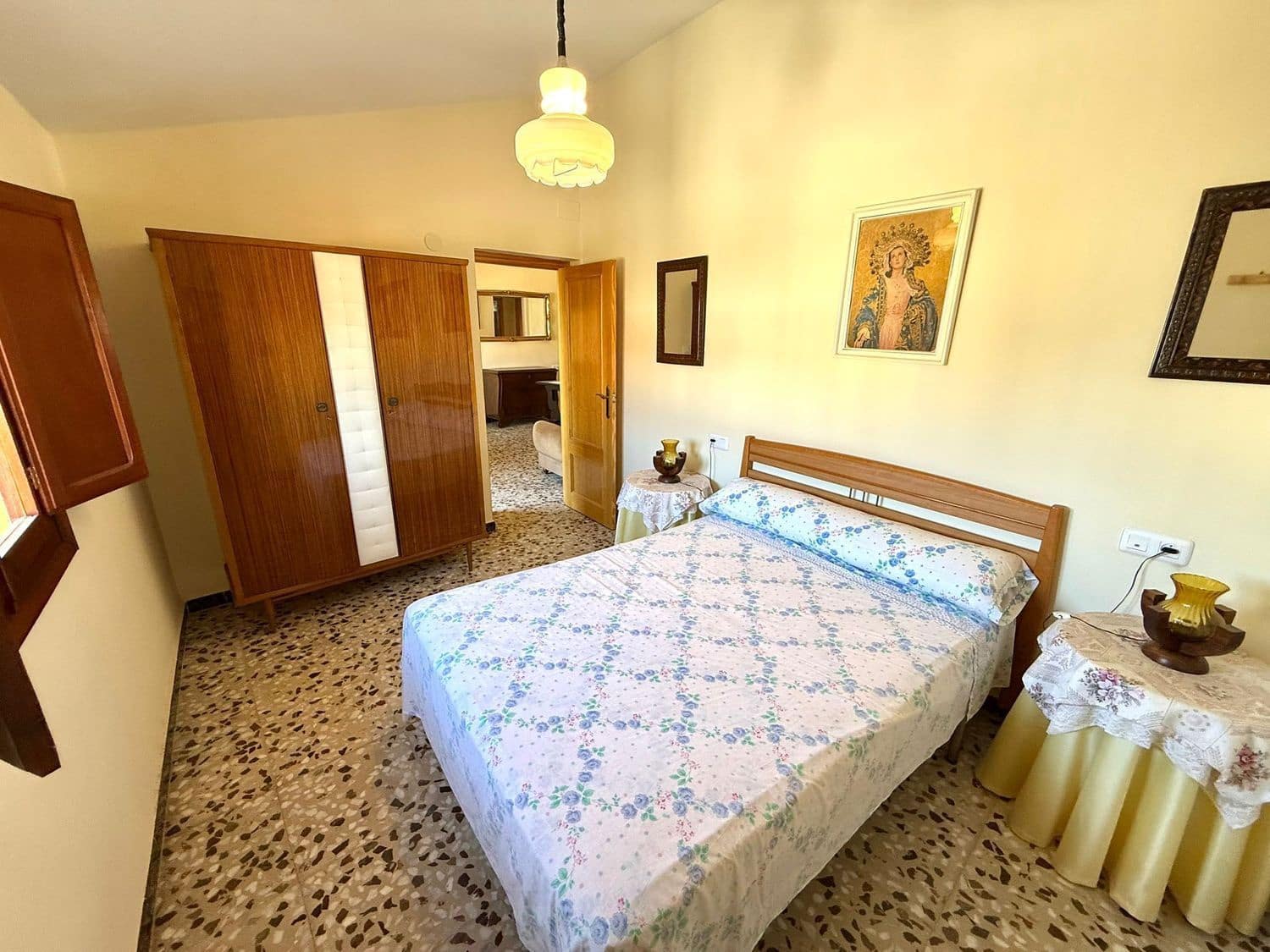 8 bedroom Townhouse for sale in San Juan de los Terreros with garage - € 250,000 (Ref: 9716783)