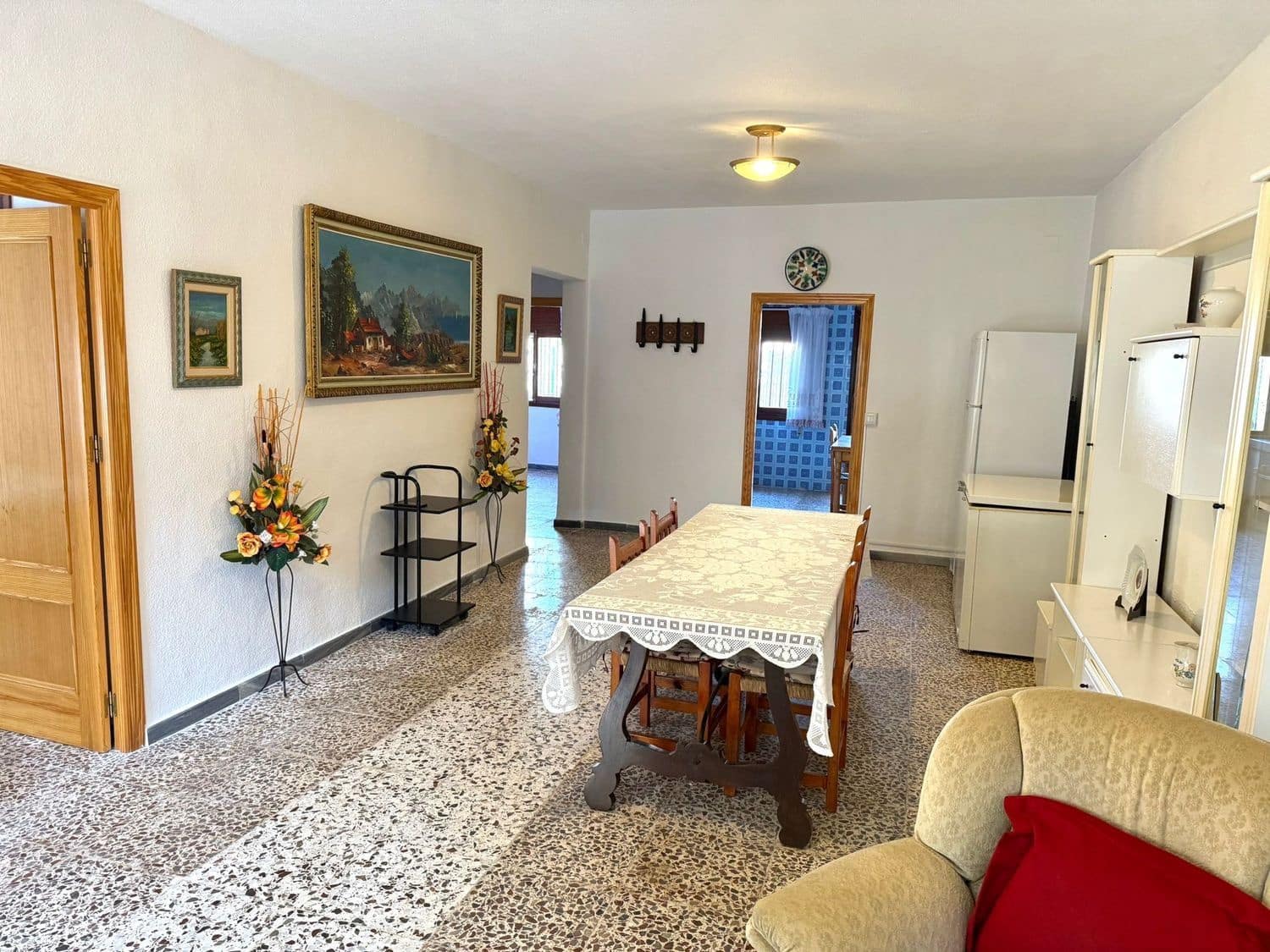 8 bedroom Townhouse for sale in San Juan de los Terreros with garage - € 250,000 (Ref: 9716783)