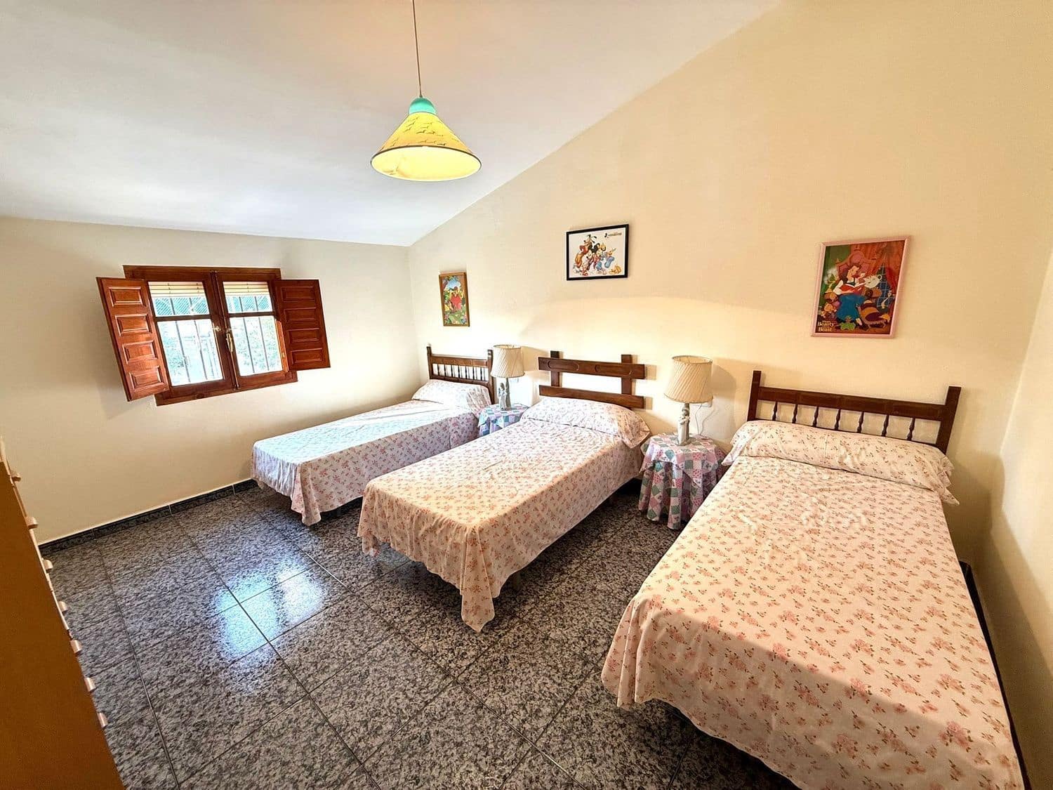 8 bedroom Townhouse for sale in San Juan de los Terreros with garage - € 250,000 (Ref: 9716783)