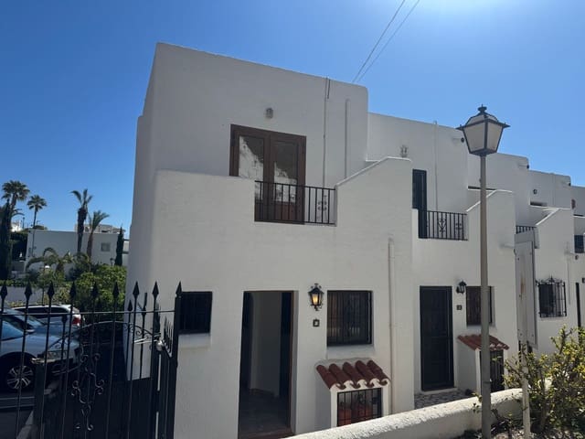 Casa de 2 habitaciones en Mojácar en venta con piscina garaje - 220.000 € (Ref: 9731159)