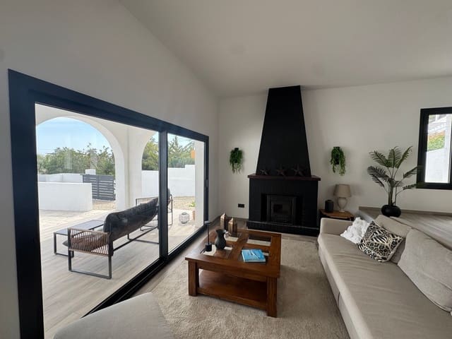 3 makuuhuone Huvila myytävänä paikassa Mojácar mukana uima-altaan 
autotalli - 650 000 € (Ref: 9734068)