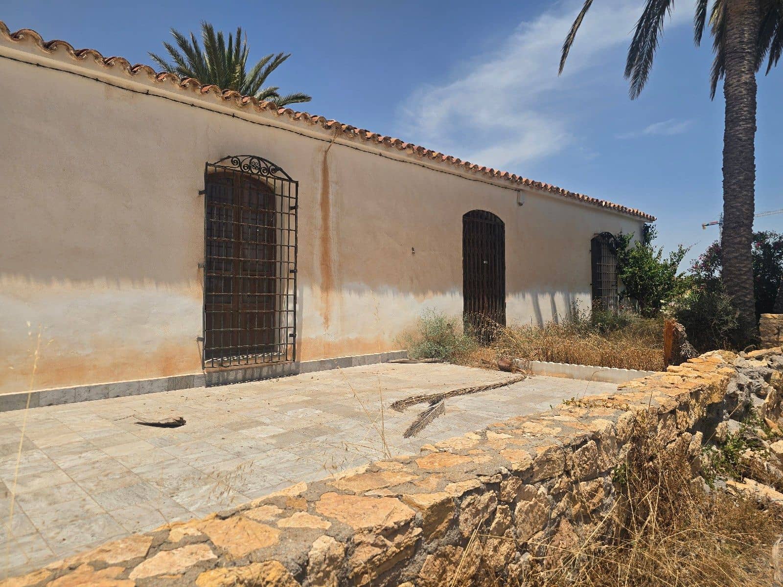 4 bedroom Villa for sale in Cuevas del Almanzora with garage - € 480,000 (Ref: 9734213)