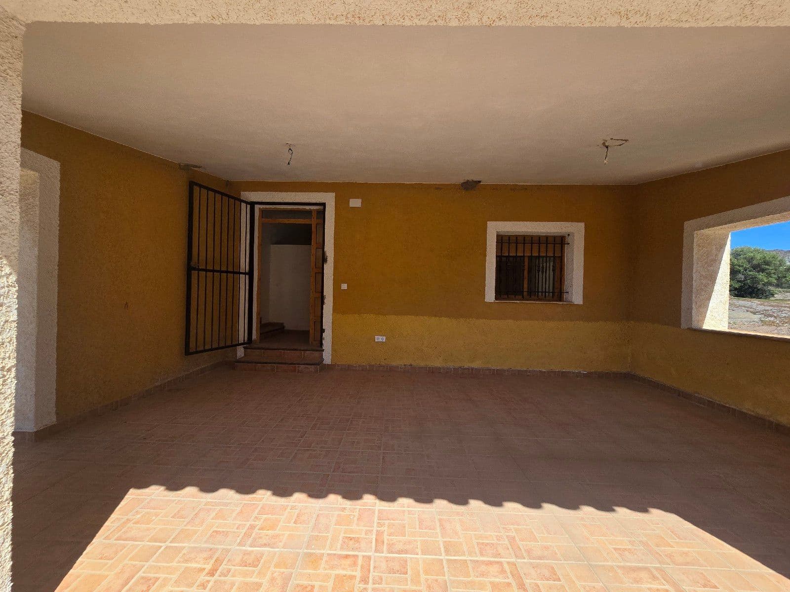 3 bedroom Villa for sale in Aguilas with garage - € 380,000 (Ref: 9749376)