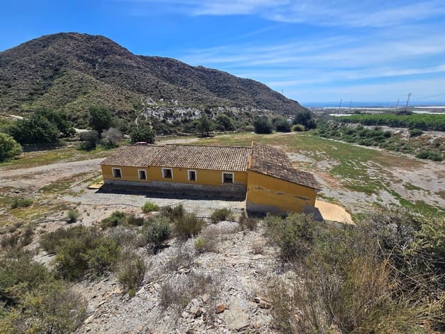 3 soveværelse Villa til salg i Las Majadas - Las Molinetas - Labradorcico, Aguilas med garage - € 380.000 (Ref: 9749376)