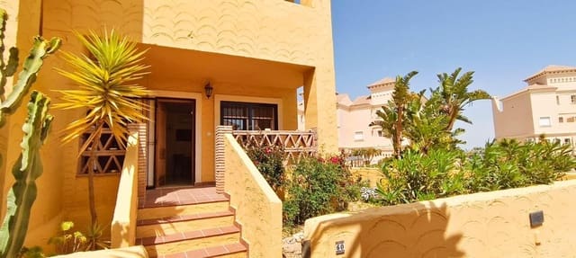 Piso de 3 habitaciones en Valle del Este, Vera en venta con piscina garaje - 184.000 € (Ref: 9755211)