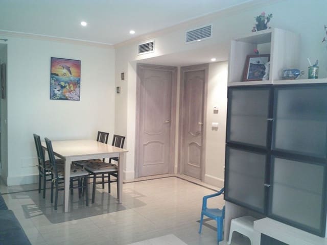 Piso de 2 habitaciones en Garrucha en venta con garaje - 219.000 € (Ref: 9772039)