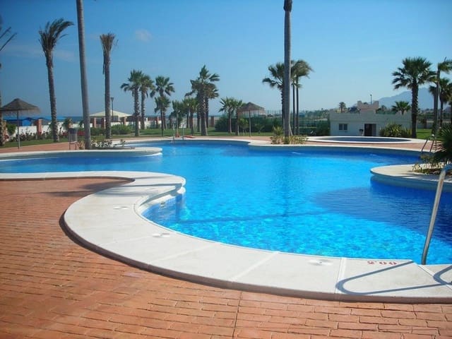 2 slaapkamer Penthouse te koop in El Playazo, Vera met zwembad garage - € 360.000 (Ref: 9776954)