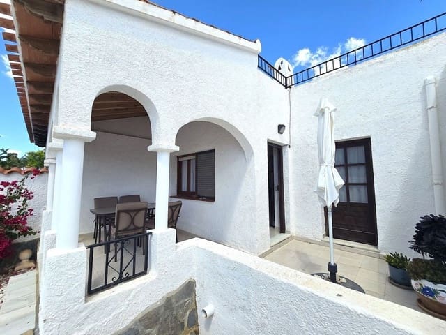 2 bedroom Villa for sale in Mojácar with garage - € 220,000 (Ref: 9776957)