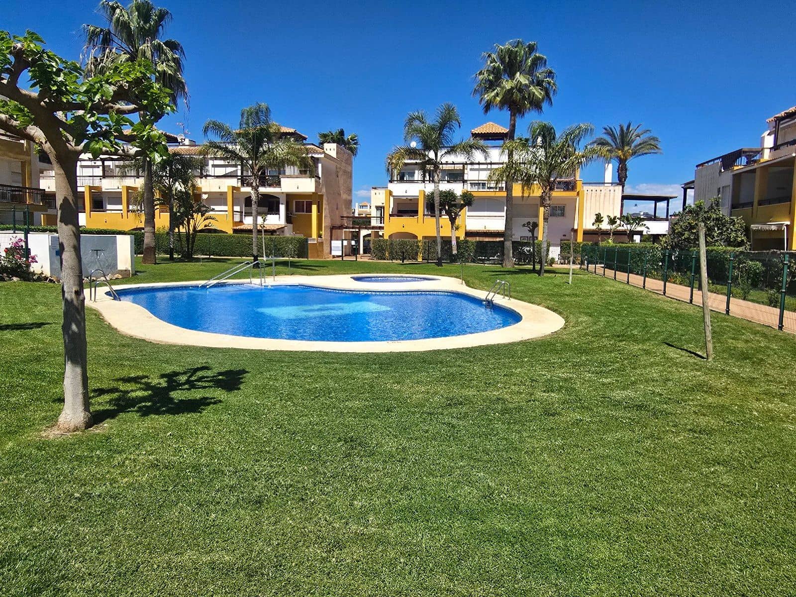 2 bedroom Flat for sale in Vera with pool - € 130,000 (Ref: 9777311)
