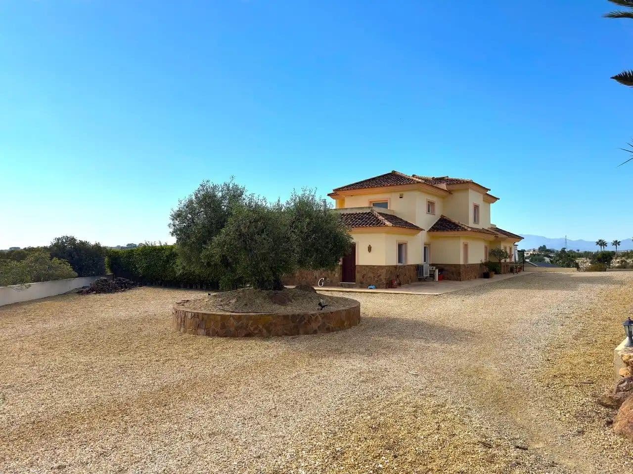 5 sypialnia Willa na sprzedaż w Vera z basenem garażem - 685 000 € (Ref: 9793680)