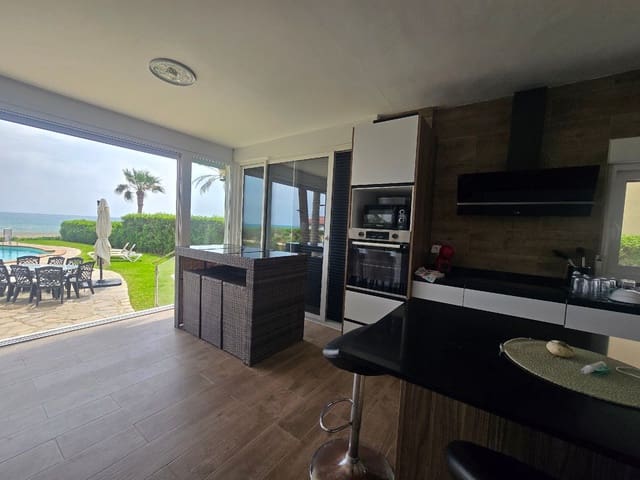 5 soverom Villa til salgs i Vera med svømmebasseng garasje - € 1 100 000 (Ref: 9795723)