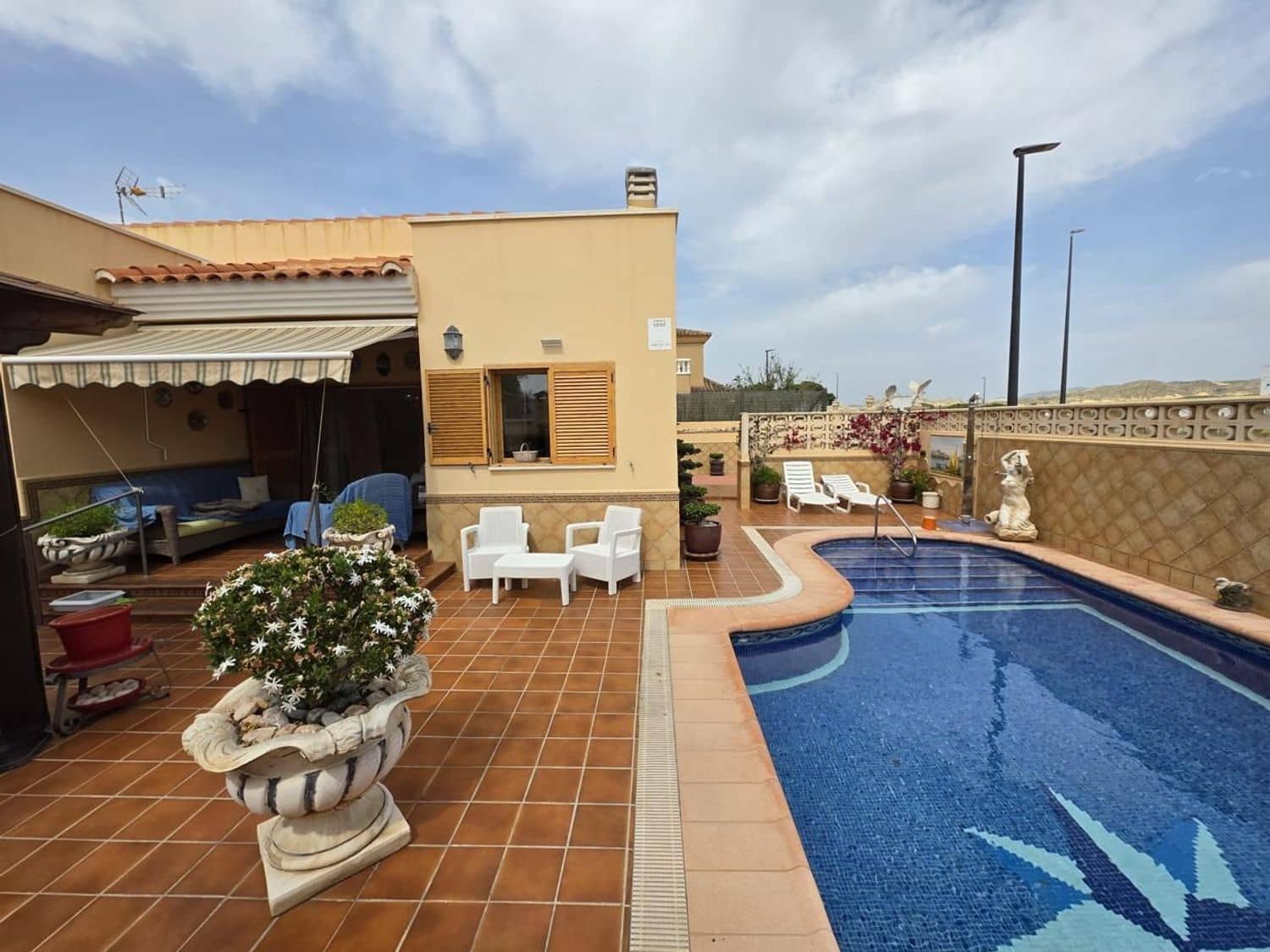 3 bedroom Villa for sale in Vera with pool garage - € 465,000 (Ref: 9810931)